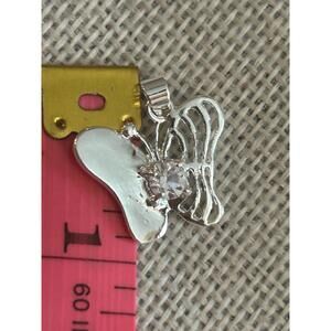 Lot a610 925 Sterling silver 3/4 inch pendant butterfly